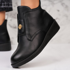 Ghete Dama Imblanite Negre din Piele Ecologica Jasmeh Ghete Dama Imblanite Negre din Piele Ecologica Jasmeh